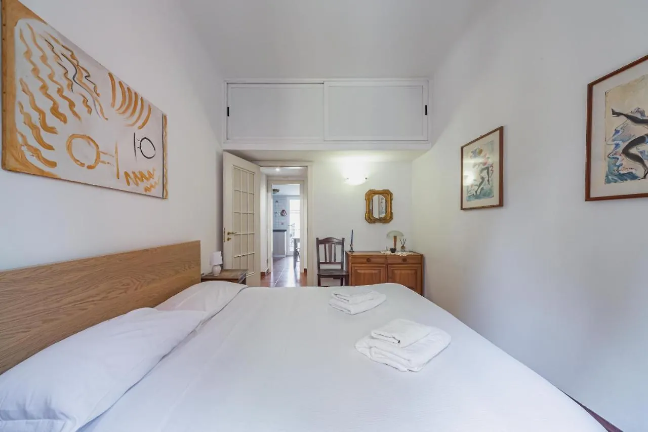 Apartament Cozy Apt With Terrace - 500 M Far From Zara M5 Mediolan