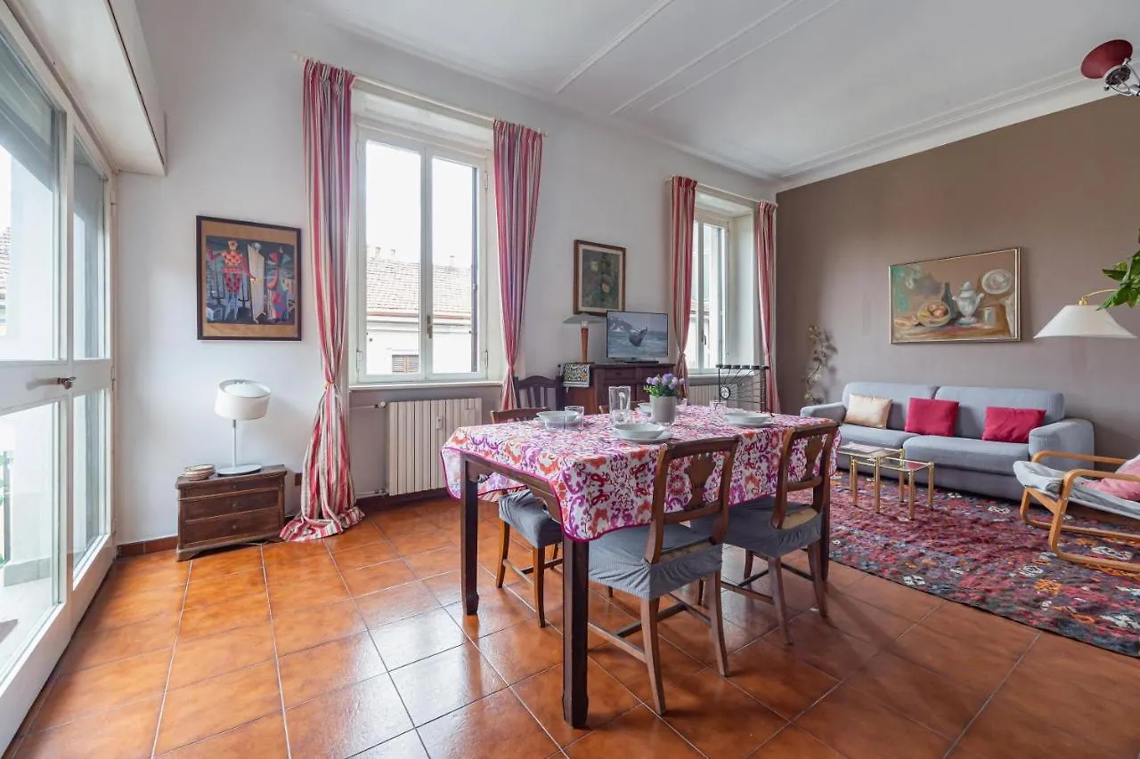 Apartament Cozy Apt With Terrace - 500 M Far From Zara M5 Mediolan